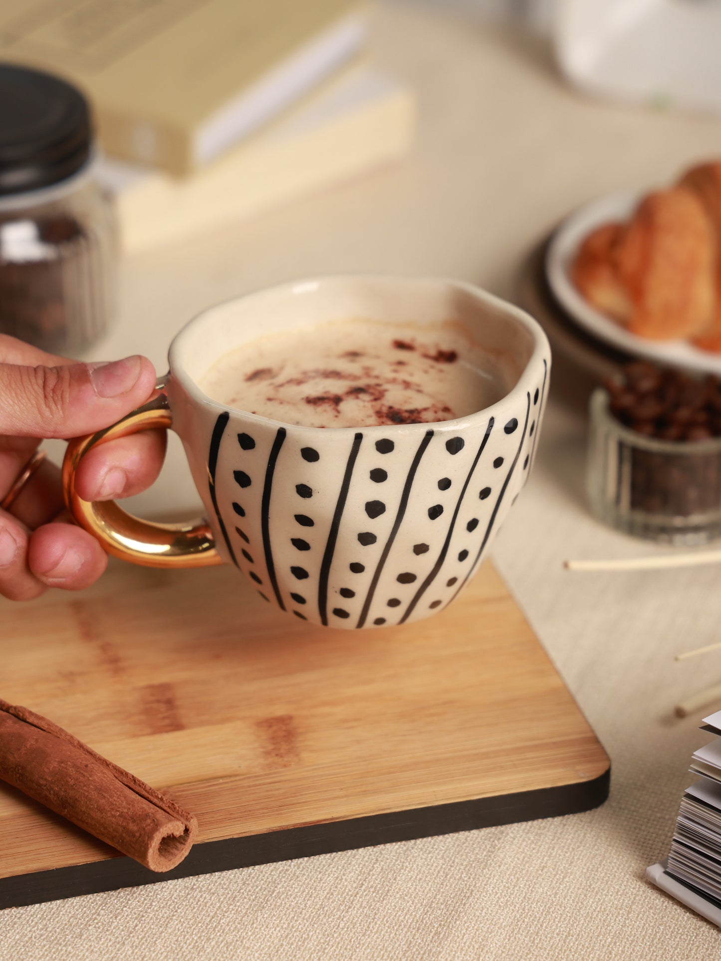 SOSA Artisan Mug – Gold Handle & Dotted Lines