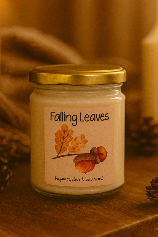 Falling Leaves – Bergamot, Clove & Cedarwood Scented Candle
